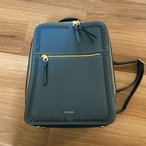 NWOT CALPAK Kaya 15 inch laptop backpack